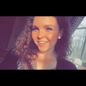 Meet your Posher, Meredith